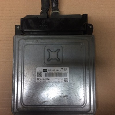 Бортовий комп'ютер блок керування 03l906023lh k34 -доставка- фото №1