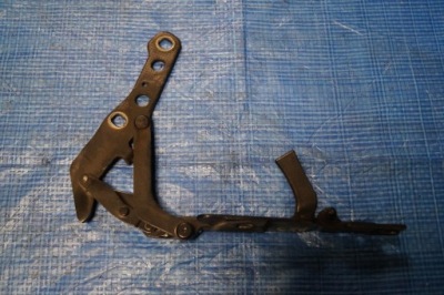 Bmw x3 e83 петля капот правый black sapphire фото №1