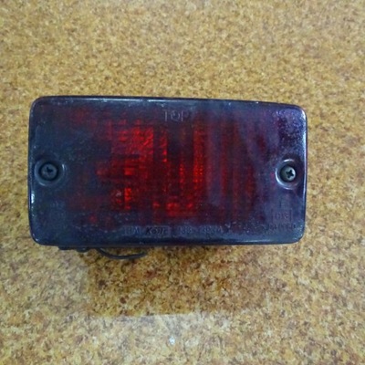 Mitsubishi l200 08r лампа задня протитуманна фара фото №1