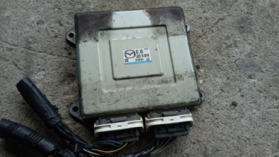 Mazda 5 05-10 1.8 b бортовой компьютер блок управления фото №1