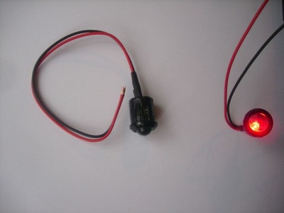 Kontrolka LED czerwona migajaca 10mm/14mm 12v 24v
