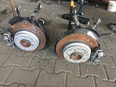 Bmw 3 f30 f31 2011-2018 поворотний кулак ліва задня фото №1