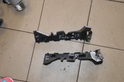 Напрямні бампера задня mazda 3 13-16 2,0 pe01 фото №1