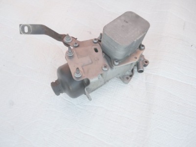 Mazda 3 5 1,6d радиатор корпус фильтра масла фото №1