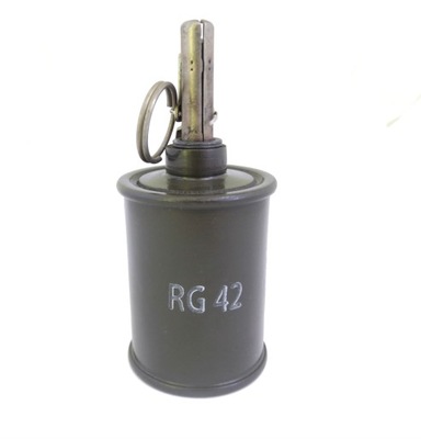 REPLIKA GRANATU RG 42 Z ORYGINALNYM ZAPALNIKIEM