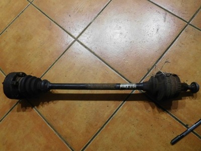 Приводной вал правый задний  4b0501203c audi a6 2.5 autom quatr фото №1