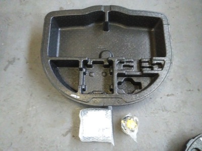 Kia ceed iii 2018-20r лоток бардачок багажника фото №1