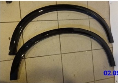 Молдинг крила задня права volvo xc90 14-16 фото №1