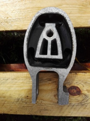 Ford mondeo mk 2.0 tdci кронштейн двигателя фото №1