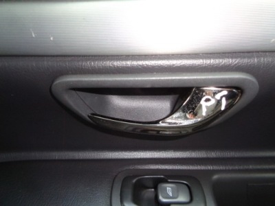 Ручка внутренняя правая задняя задняя volvo s80 i 98- фото №1