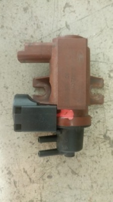 Клапан вакууму - volvo s40 v50 c30 c70 s80 v70 фото №1