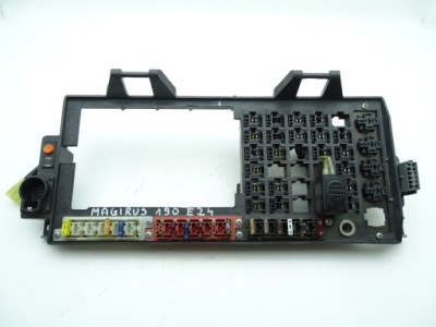 Iveco eurotech 93-03 коробка запобіжників фото №1