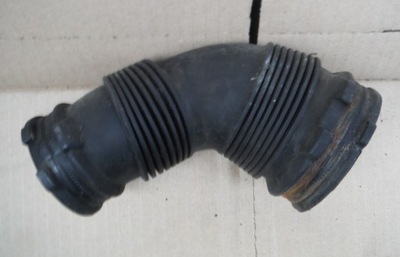 Audi VW rura ssąca powietrza 8E0129615P