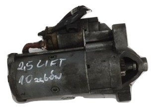 rozrusznik 2.5 DCI vivaro trafic