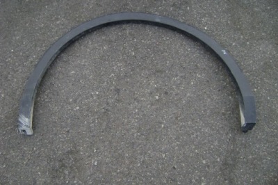 Vw tiguan ii - накладка крила правий задня фото №1