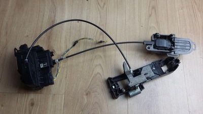 Замок ручка кронштейн r nissan micra 5010700154 фото №1