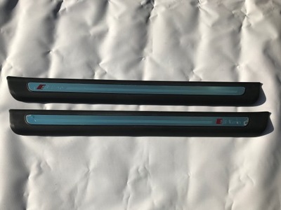 Audi tt s-line накладки порогові 8s0853491 8s0853492 фото №1