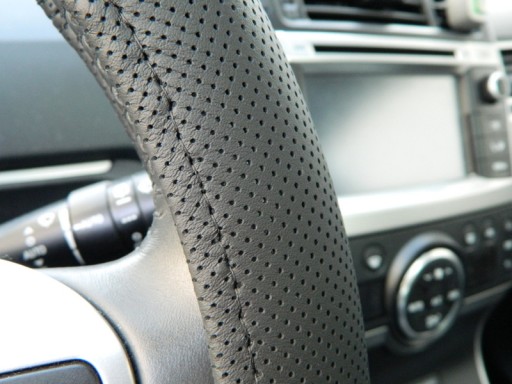 Pokrowiec na kierownice MAZDA PREMACY 1 SKÓRA