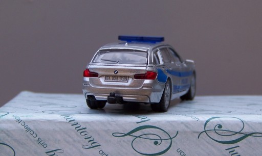 SIKU 1401 BMW 520i 5ER TOURING ESTATE POLIZEI