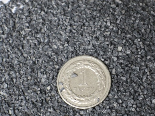 Czarny marmur żwirek piasek grafitowy naturalny do szkła akwarium fi.1-2mm
