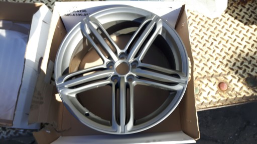 ДИСОК 8.5JX20H2 ET33 8R0601025BG BJ AUDI Q5 R20 8R