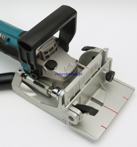 MAKITA DPJ180ZJ лепестково-фрезерный станок MAKPAC BPJ180