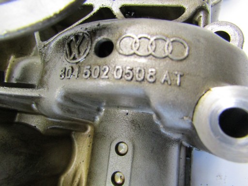 AUDI A4 B7 A6 C6 2.0 TFSI ВАЛ МАСЛЯНОГО НАСОСА