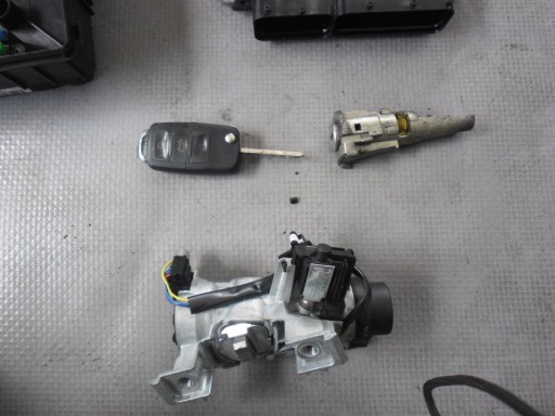 КОМПЛЕКТ 1.9 TDI АВТОМАТИЧЕСКИЙ КОМПЬЮТЕР СИДЕНЬЕ 03G906021SM