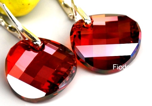 KOŁA TWIST RED MAGMA bordo Swarovski kolczyki