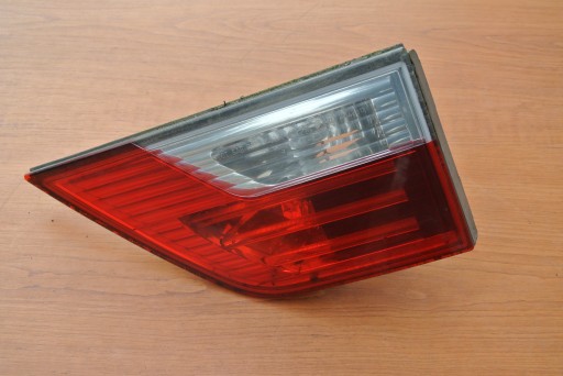 BMW E83 X3 LAMPA PRAWY TYŁ 7162214