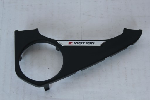 MASKOWNICA DEKOR W TUNELU VW TIGUAN 5NN864148A