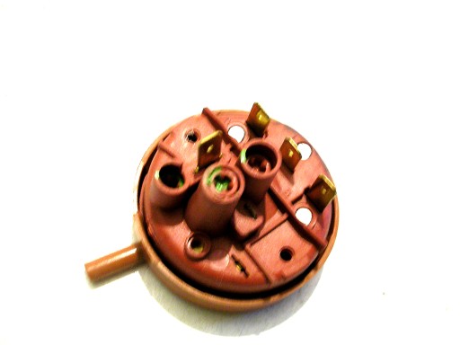 HYDROSTAT - PRALKA BEKO WML 15100P