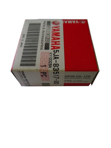 ŻARÓWKA YAMAHA SKUTER ŚNIEŻNY 5JA-83517-00