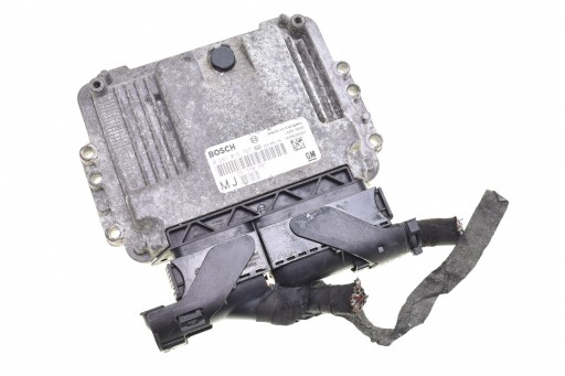 komputer ZAFIRA B 1.9 CDTI 0281015767 55570807 MJ