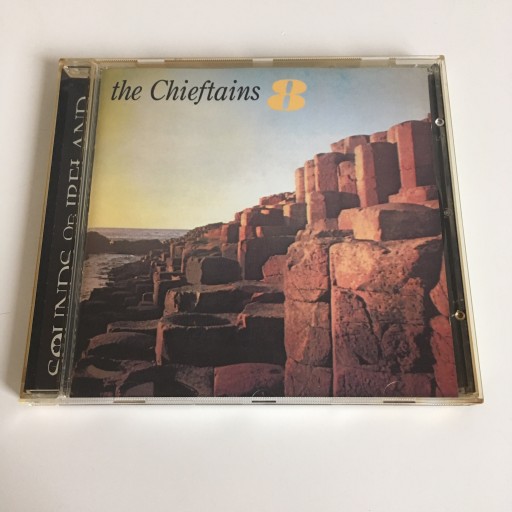 THE CHIEFTAINS 8 - SOUNDS OF IRELAND