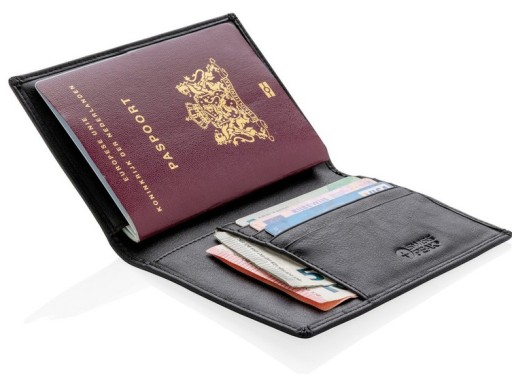 SWISS PEAK ETUI NA PASZPORT ochrona RFID