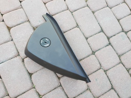 Корпус обшивка коричневый opel insignia 132752671 - фото