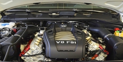 Двигатель Volkswagen Touareg AXQ 4.2