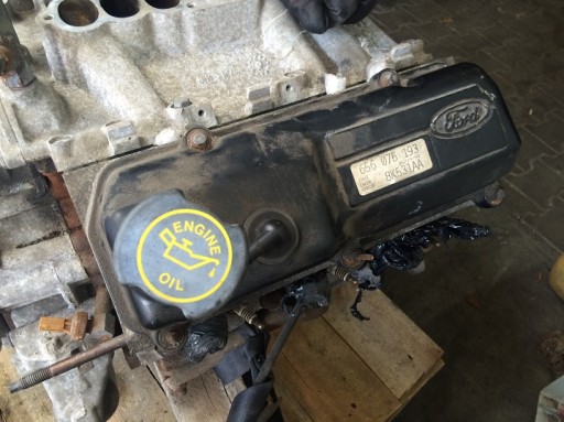 6090-A22A - FORD MUSTANG IV F150 3.8 V6 1993-2004 ГОЛОВА ПРАВА