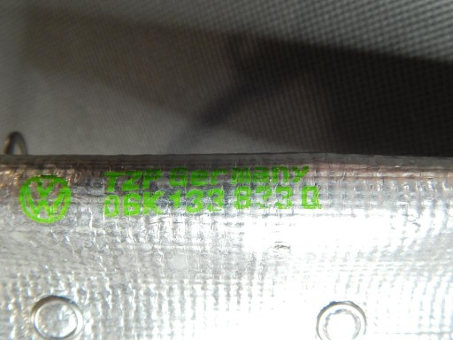 SKODA OCTAVIA III rohr Blende Abdeckung 06K133833Q