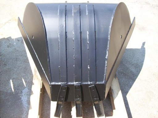 Трапециевидная ложка JCB CAT CASE WACKER