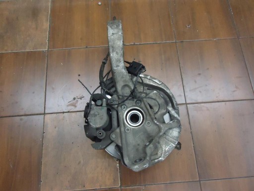 otoč levá BMW X5 X-5 E70 E-70 3.5D