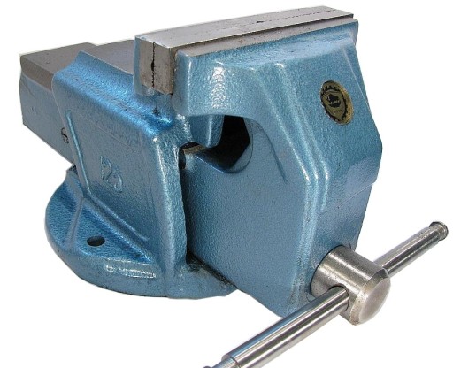 ТВЕРДІ СЛЮСАРНІ ЛЕЩАТА 1250-125 BISON BIAL