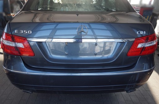 ЗАДНЕЕ СТЕКЛО ЗАДНЕЕ MERCEDES E CLASS W212 SEDAN 2009