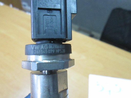kraftstoffverteiler einspritzleiste Golf 7 5G0 1.4TSI plus SPORTSVAN 06J906051F