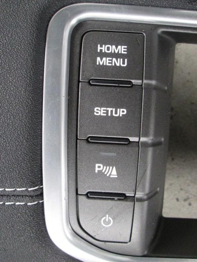 UTIKAČ KONZOLI PANEL RANGE ROVER EVOQUE