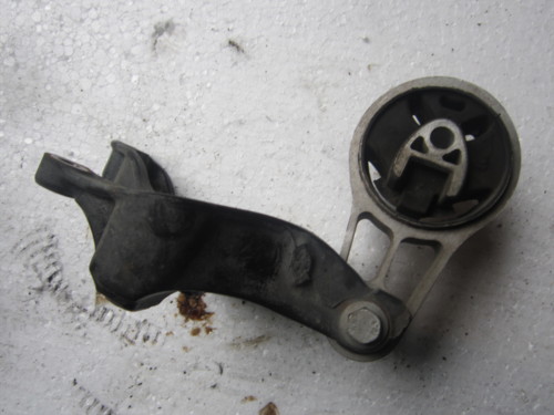 SUPPORT MINI COOPER 1.4I