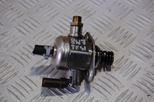 feed pump AUDI A5 F5 8W7 06G127025D