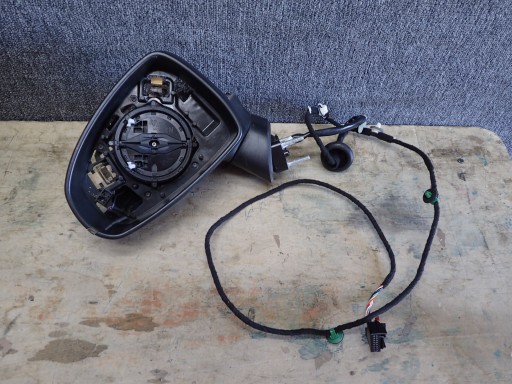 Spiegel links AUDI A1 6PIN 8X1