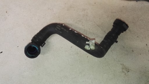 FORD ECOSPORT 1.0 ECOBOOST ВОДЯНОЙ ШЛАНГ D4B1-18K580-AA